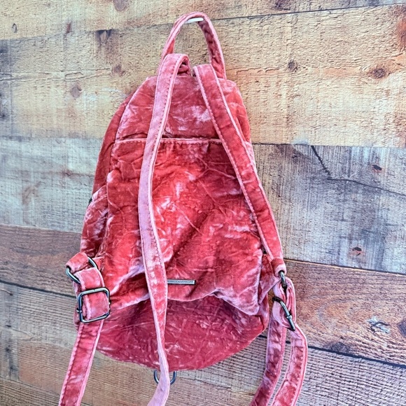 Rebecca Minkoff Julian Velvet Pink Backpack main image 2